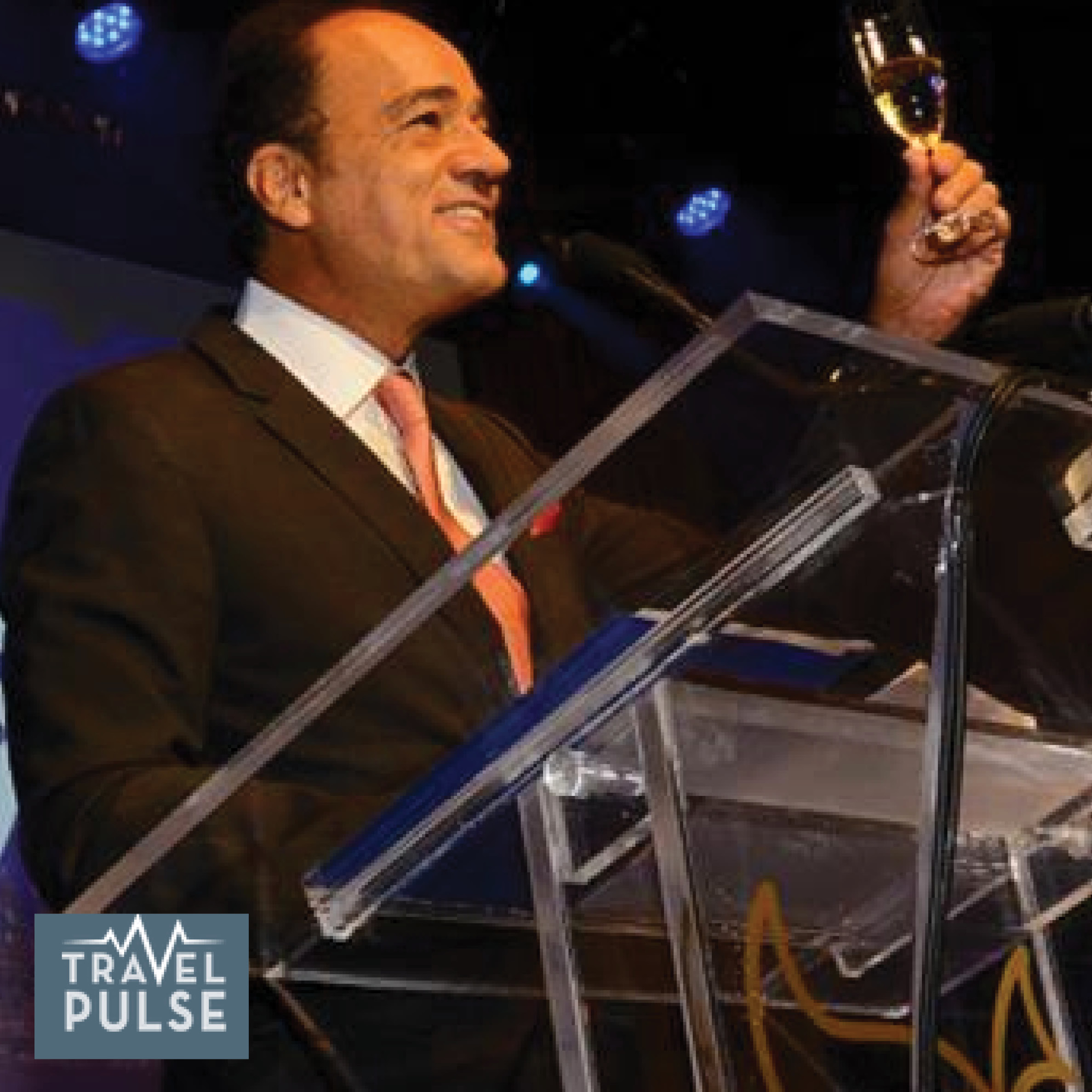 Apple Vacations Provides Resort Industry Outlook, Hands Out Awards
