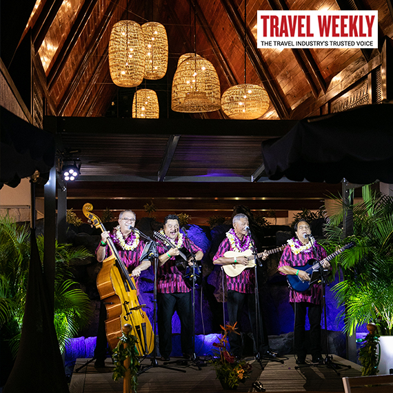 Outrigger Reef Waikiki Beach's Musical  Eatery Turns 15