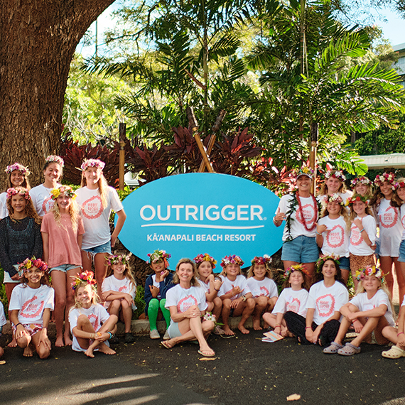 Olympic Gold Medalist Carissa Moore and OUTRIGGER Kā‘anapali Beach Resort Host First-Ever Mother-Daughter Weekend