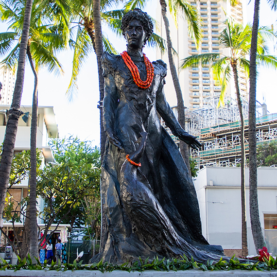 OUTRIGGER Waikīkī Paradise Hotel Commemorates Princess Ka‘iulani’s 150th Birthday at 150 Ka‘iulani Ave with Lei & Song