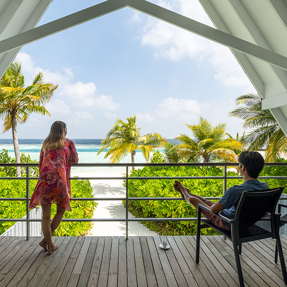 Swap Thermal Socks for Barefoot Luxury in the Maldives this UK Festive Season